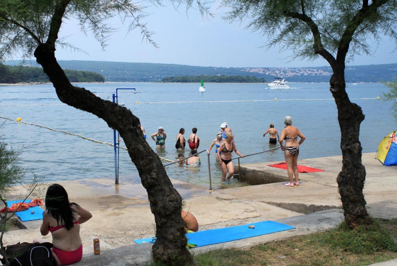 Apartments With A Swimming Pool Punat, Krk - 5378 Zewnętrze zdjęcie