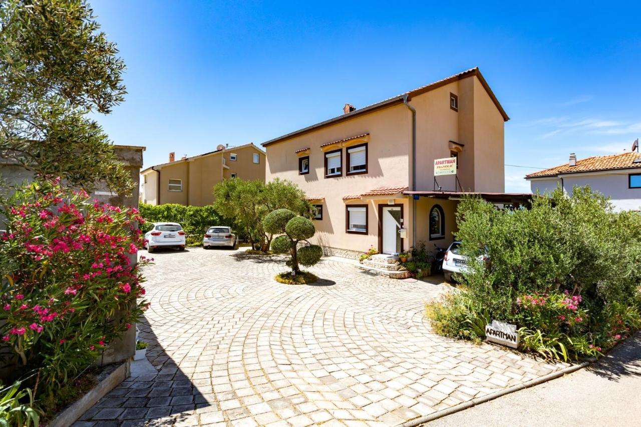 Apartments With A Swimming Pool Punat, Krk - 5378 Zewnętrze zdjęcie