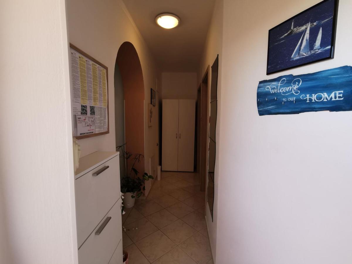 Apartments With A Swimming Pool Punat, Krk - 5378 Zewnętrze zdjęcie
